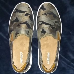 NWOT Men's Olukai